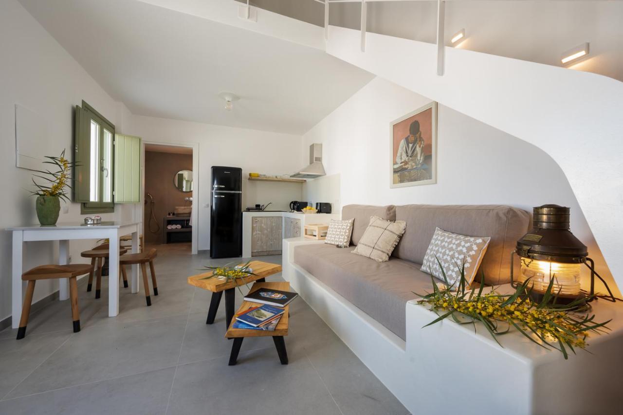 Oia Kissiri - Private Pool Villas Екстериор снимка