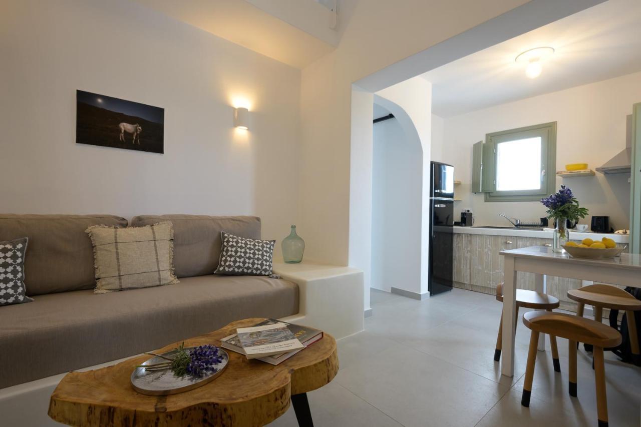 Oia Kissiri - Private Pool Villas Екстериор снимка