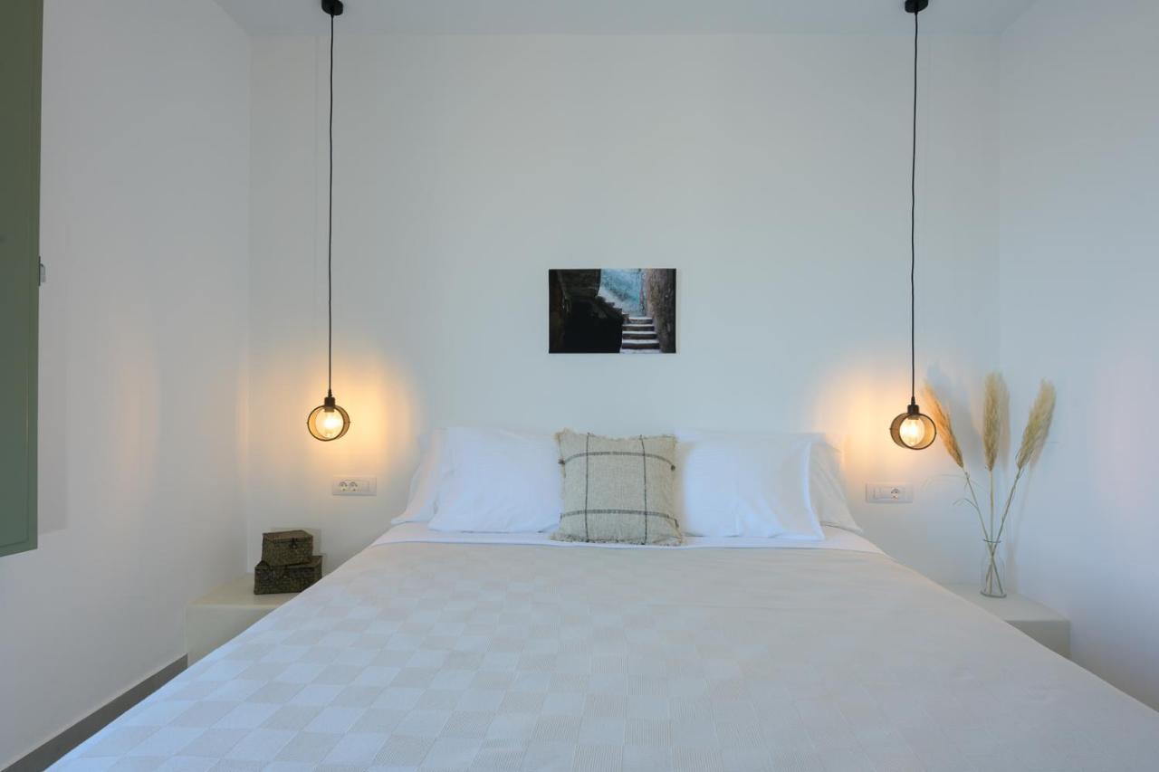 Oia Kissiri - Private Pool Villas Екстериор снимка