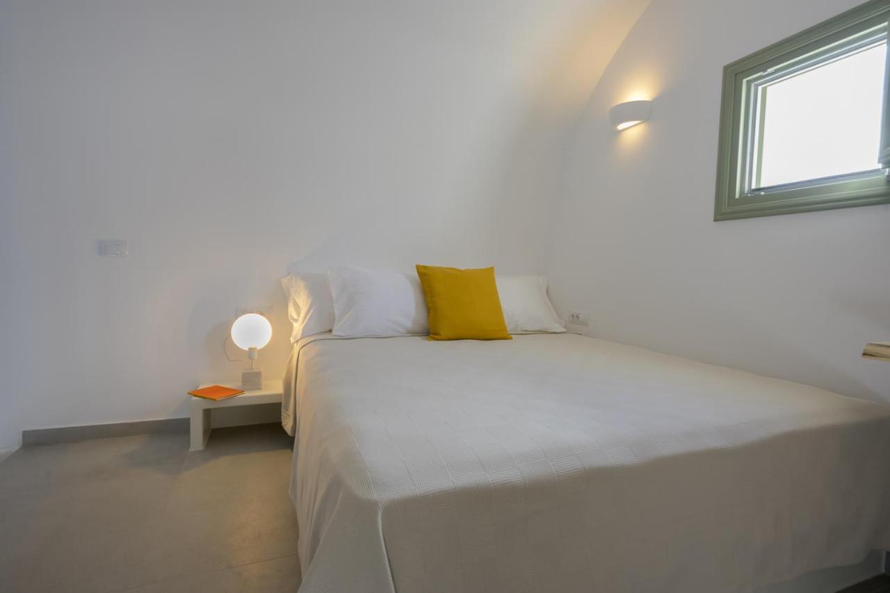 Oia Kissiri - Private Pool Villas Екстериор снимка