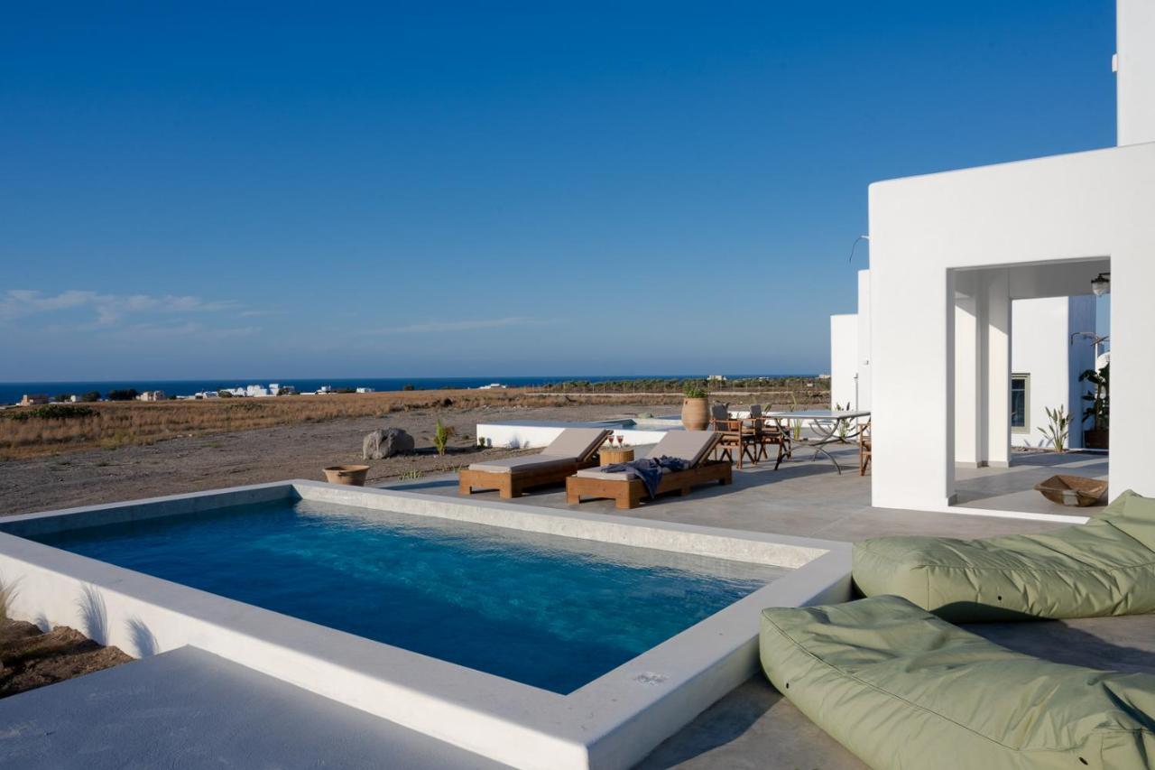 Oia Kissiri - Private Pool Villas Екстериор снимка