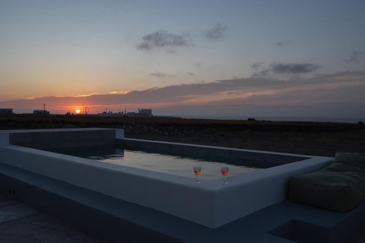 Oia Kissiri - Private Pool Villas Екстериор снимка